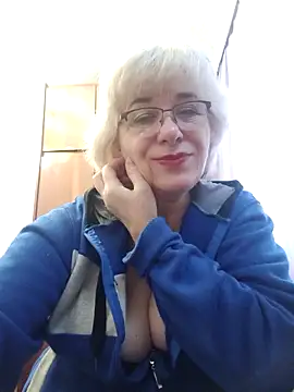 Snapshot of 52MiaLove02 chatting on February 8, 2026, 5:49 am 52MiaLove02 online show from February 8, 2026, 5:49 am