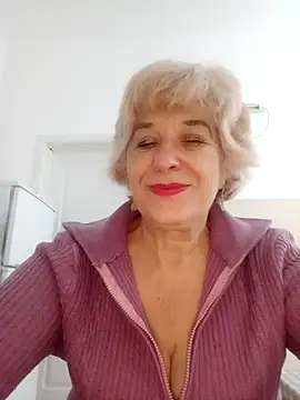 52MiaLove02 online show from October 6, 2025, 4:35 am