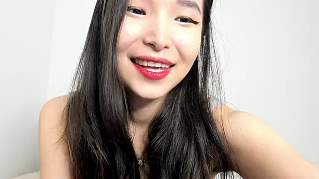 Snapshot of Soyun_Mia chatting on December 20, 2025, 2:20 pm Soyun Mia online show from December 20, 2025, 2:20 pm