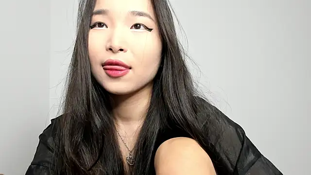 Soyun Mia online show from February 22, 2026, 3:35 pm