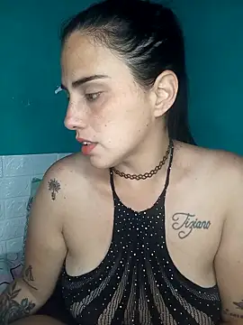 kariciasecreta online show from November 20, 2025, 2:12 am