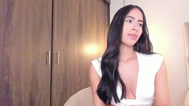 Snapshot of imsaraah chatting on June 14, 2026, 9:49 pm imsaraah online show from June 14, 2026, 9:49 pm