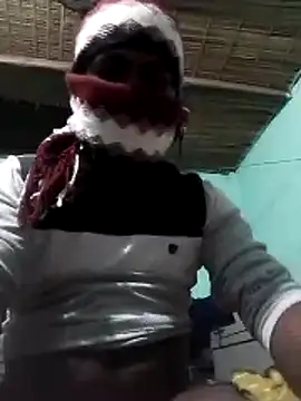 bappyandbanulove online show from December 4, 2025, 6:40 pm