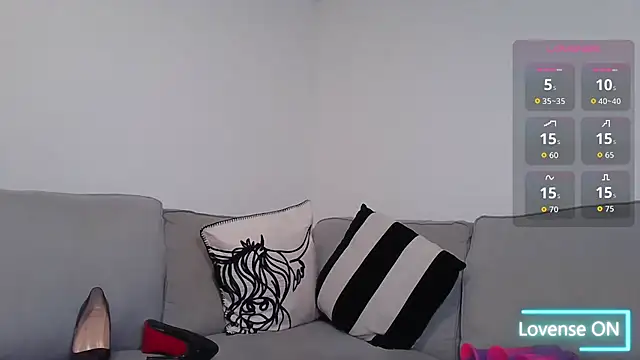 Snapshot of Harley-Moon chatting on November 24, 2025, 10:59 am Harley-Moon online show from November 24, 2025, 10:59 am