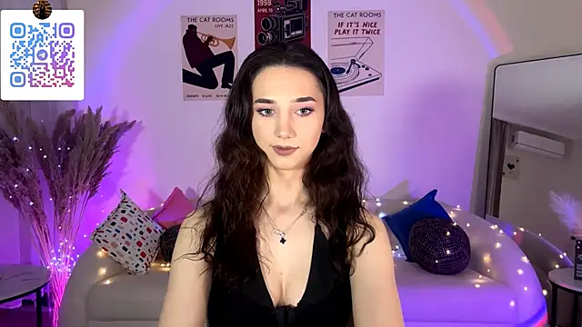 Snapshot of LinaMour chatting on June 29, 2026, 11:04 pm LinaMour online show from June 29, 2026, 11:04 pm