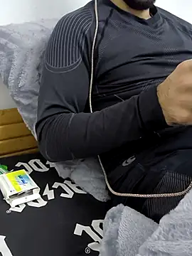 Snapshot of yazinyazin1 chatting on November 26, 2025, 1:22 pm yazinyazin1 online show from November 26, 2025, 1:22 pm