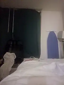 Cocoaversace302 online show from September 13, 2025, 12:43 am