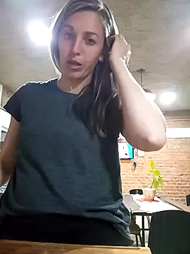 Heisi-Sex online show from September 23, 2025, 12:06 am