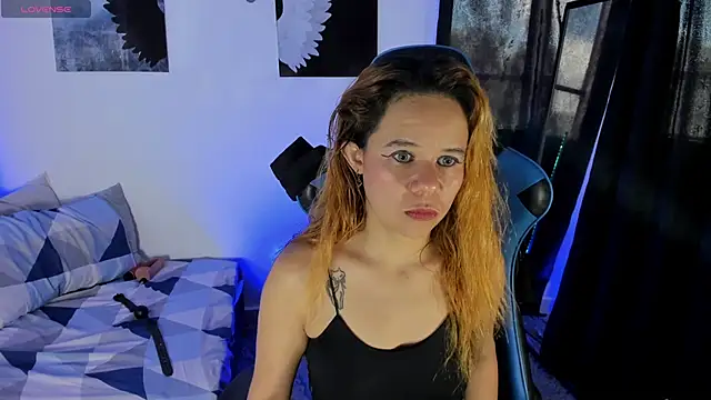 agatha walter  online show from October 22, 2025, 6:18 pm