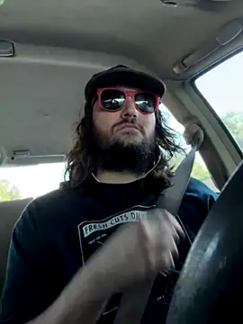 Snapshot of crashnasty chatting on October 11, 2025, 12:22 am crashnasty online show from October 11, 2025, 12:22 am