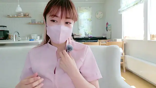 Snapshot of SUZU_1201 chatting on June 14, 2026, 1:13 am SUZU 1201 online show from June 14, 2026, 1:13 am