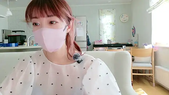 Snapshot of SUZU_1201 chatting on July 8, 2026, 12:35 am SUZU 1201 online show from July 8, 2026, 12:35 am