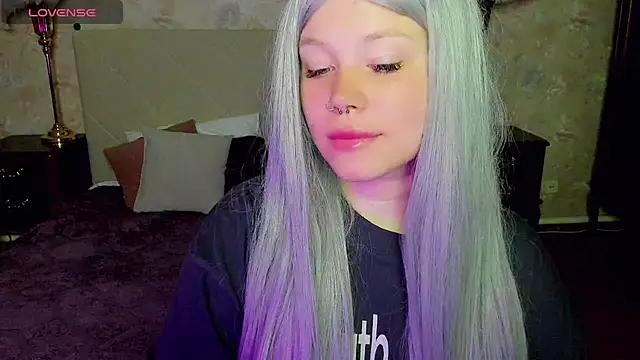 Snapshot of Diana_Dream chatting on September 12, 2025, 7:24 pm Diana Dream online show from September 12, 2025, 7:24 pm