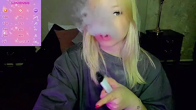 Snapshot of Diana_Dream chatting on September 25, 2025, 7:20 pm Diana Dream online show from September 25, 2025, 7:20 pm