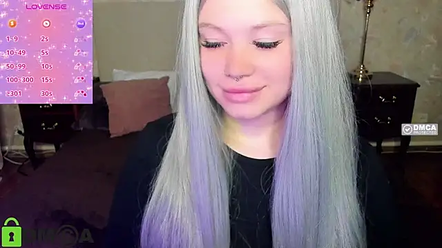 Snapshot of Diana_Dream chatting on October 7, 2025, 9:16 pm Diana Dream online show from October 7, 2025, 9:16 pm