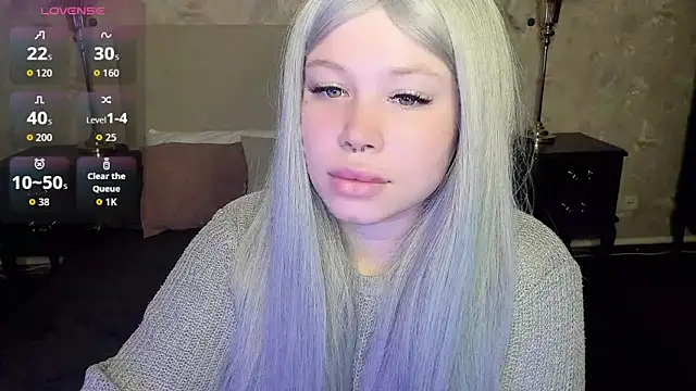 Snapshot of Diana_Dream chatting on October 4, 2025, 7:15 pm Diana Dream online show from October 4, 2025, 7:15 pm