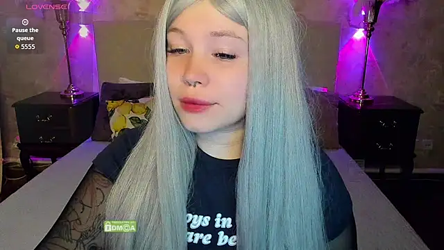 Snapshot of Diana_Dream chatting on October 28, 2025, 10:20 pm Diana Dream online show from October 28, 2025, 10:20 pm