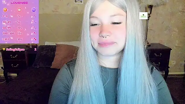 Snapshot of Diana_Dream chatting on October 20, 2025, 7:47 pm Diana Dream online show from October 20, 2025, 7:47 pm