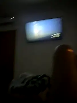 ZZURXXX online show from October 3, 2025, 6:26 am