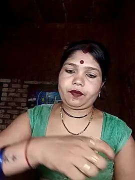 Snapshot of Priya_tyagi chatting on September 10, 2025, 9:19 am Priya tyagi online show from September 10, 2025, 9:19 am