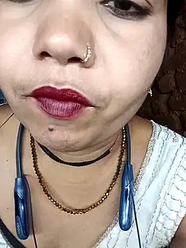 Snapshot of Priya_tyagi chatting on September 12, 2025, 10:37 am Priya tyagi online show from September 12, 2025, 10:37 am
