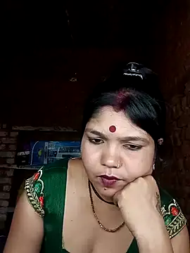 Snapshot of Priya_tyagi chatting on September 11, 2025, 10:26 am Priya tyagi online show from September 11, 2025, 10:26 am
