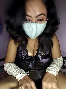 Snapshot of yours_sugar_babe chatting on September 26, 2025, 11:28 am yours sugar babe online show from September 26, 2025, 11:28 am