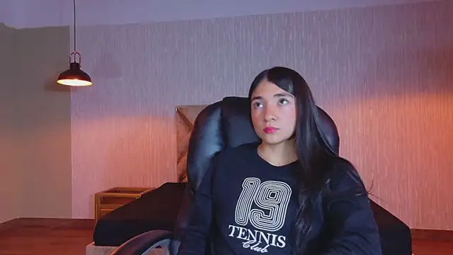 Snapshot of Aurora_jones11 chatting on November 13, 2025, 3:21 am Aurora jones11 online show from November 13, 2025, 3:21 am