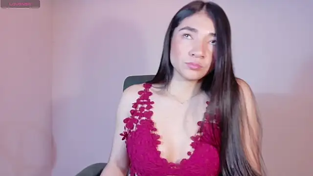 Snapshot of Aurora_jones11 chatting on October 24, 2025, 2:43 am Aurora jones11 online show from October 24, 2025, 2:43 am