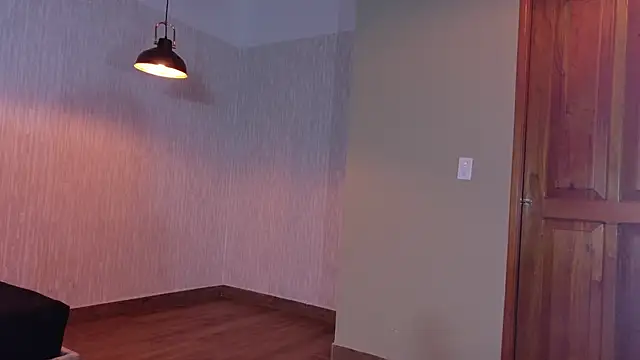 Snapshot of Aurora_jones11 chatting on November 22, 2025, 1:37 am Aurora jones11 online show from November 22, 2025, 1:37 am