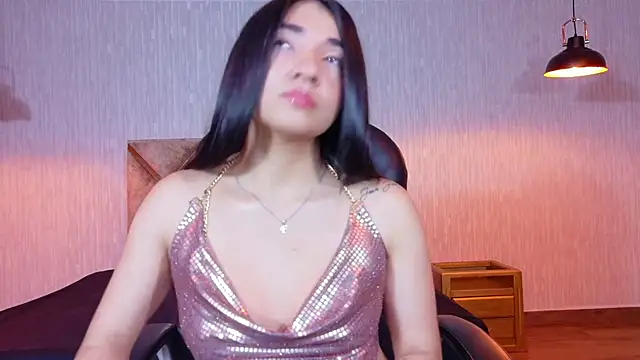 Snapshot of Aurora_jones11 chatting on November 30, 2025, 12:11 am Aurora jones11 online show from November 30, 2025, 12:11 am