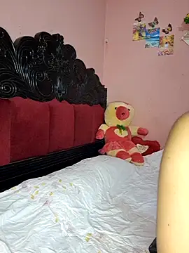 ariya-03 online show from December 2, 2025, 7:04 pm