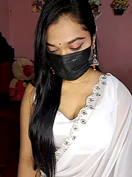 Snapshot of ariya-03 chatting on June 23, 2026, 8:07 pm ariya-03 online show from June 23, 2026, 8:07 pm