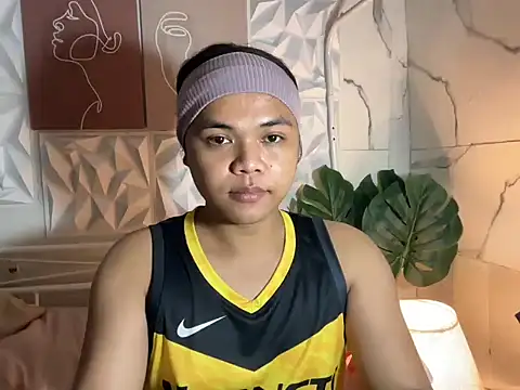 Sassy lenarxx online show from March 29, 2026, 1:13 pm