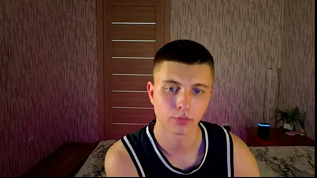 Snapshot of Denisx444 chatting on October 20, 2025, 3:01 pm Denisx444 online show from October 20, 2025, 3:01 pm