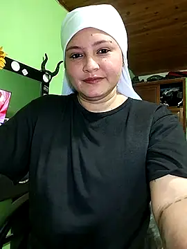 Snapshot of zulaija_masih chatting on September 26, 2025, 1:45 am zulaija masih online show from September 26, 2025, 1:45 am