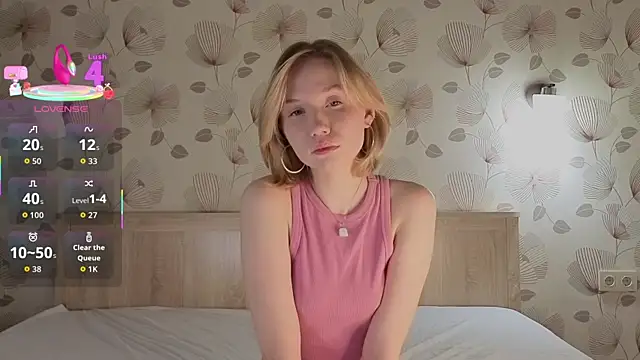 Snapshot of ameliamurrr chatting on October 10, 2025, 7:20 am ameliamurrr online show from October 10, 2025, 7:20 am