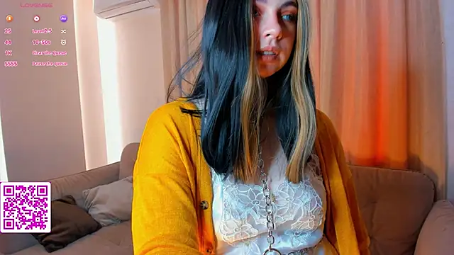 EvaBlimey online show from September 12, 2025, 4:45 am