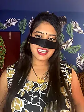 V-Hot-Sweti online show from November 11, 2025, 5:19 pm