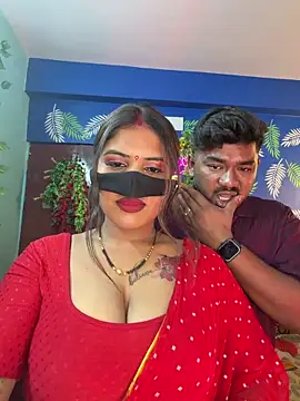 Snapshot of V-Hot-Sweti chatting on March 4, 2026, 7:21 pm V-Hot-Sweti online show from March 4, 2026, 7:21 pm