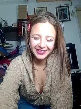 Snapshot of Tatii-Bunny chatting on September 12, 2025, 3:28 am Tatii-Bunny online show from September 12, 2025, 3:28 am