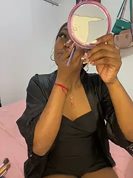 Snapshot of zaracollins01 chatting on February 17, 2026, 9:34 pm zaracollins01 online show from February 17, 2026, 9:34 pm