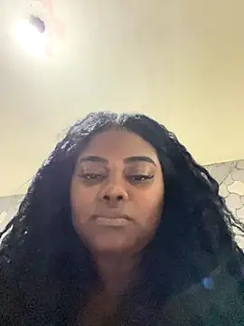 LunaSthena online show from October 16, 2025, 12:52 am