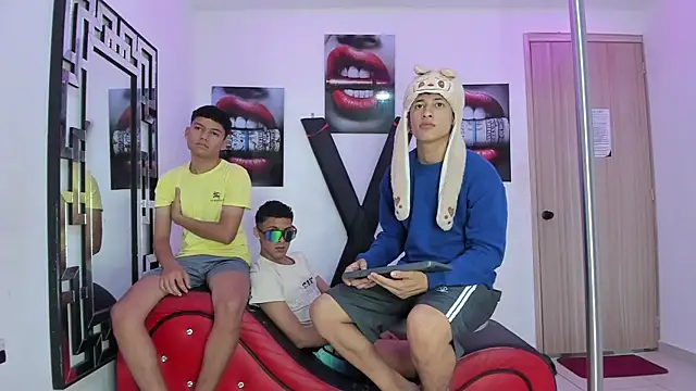 GRETTY BOYS online show from November 20, 2025, 7:31 am