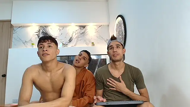 Snapshot of GRETTY_BOYS chatting on September 10, 2025, 1:26 am GRETTY BOYS online show from September 10, 2025, 1:26 am