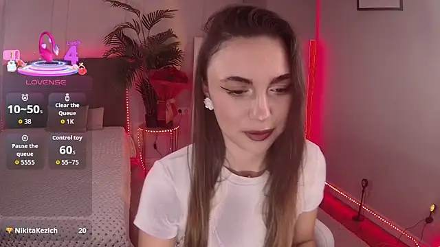 Leri Star online show from October 24, 2025, 7:13 pm