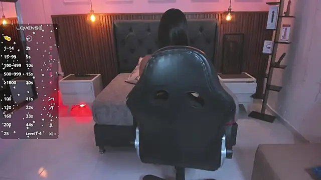 ladymercury1 online show from November 26, 2025, 7:25 pm