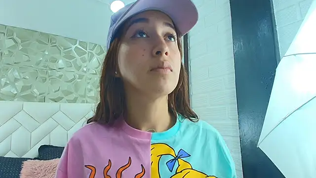 alaska  williams   online show from September 21, 2025, 10:59 pm