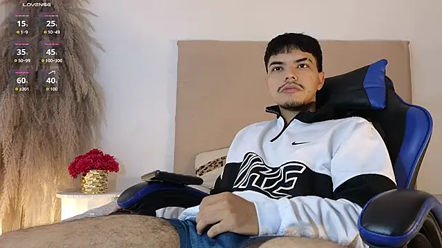 Snowlann online show from November 21, 2025, 12:59 pm