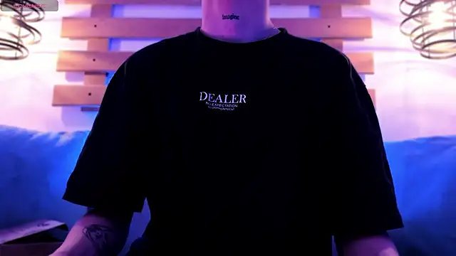 ArianaSantana online show from October 16, 2025, 12:46 pm